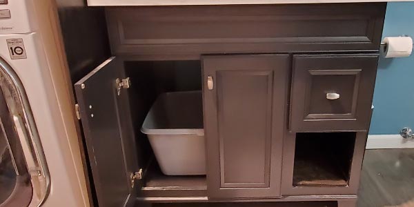 Bathroom shop litter box